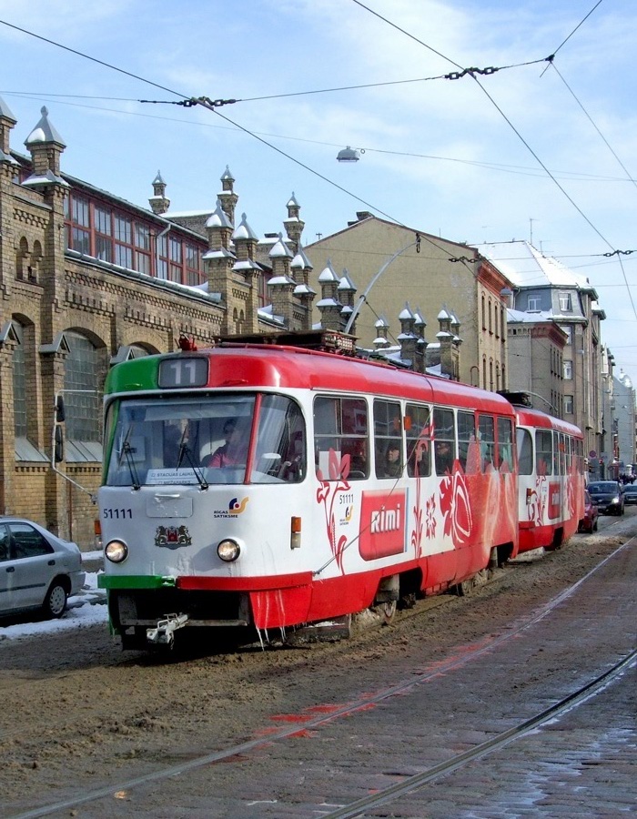 Tatra T3SU #51111