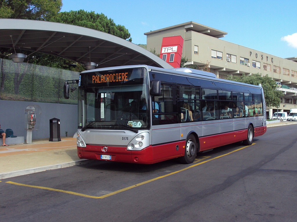 Irisbus Citelis 12M #5175