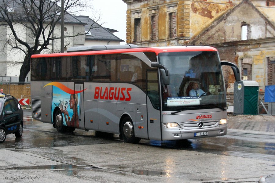 Mercedes-Benz Tourismo 15RHD #5100