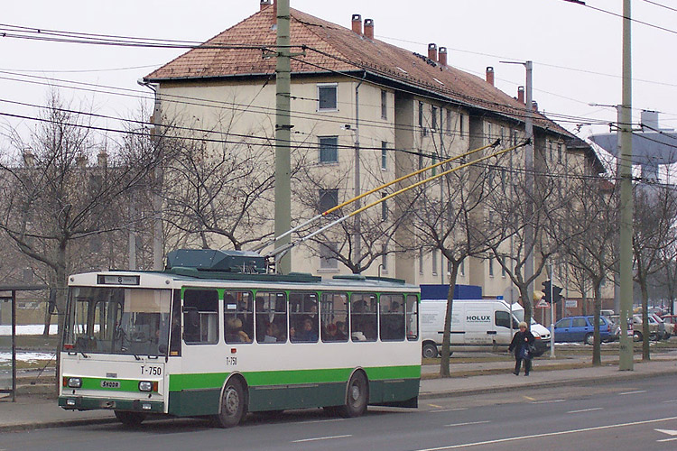 Škoda 14Tr08/6 #750