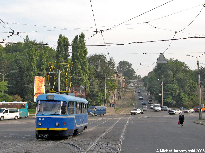 Tatra T3SU #4052