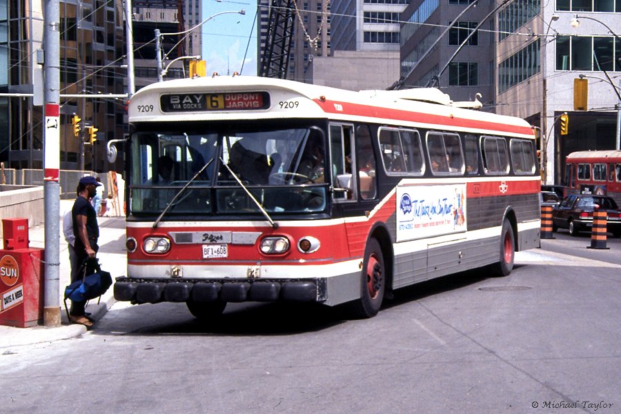 Western Flyer E700A #9209