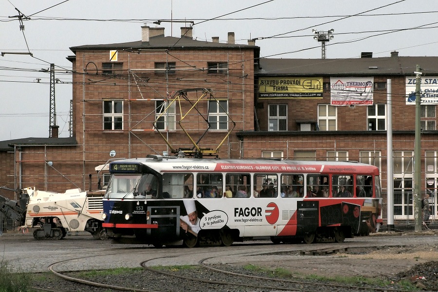 Tatra T3SUCS #153