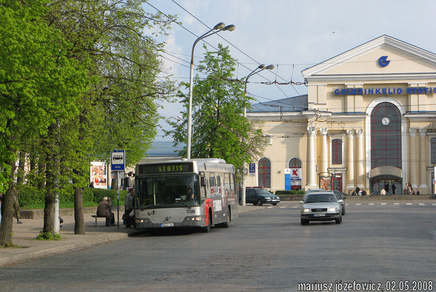 Volvo 7700 #756