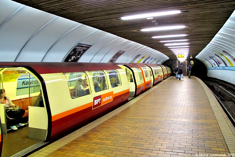 Metropolitan Cammell Glasgow Underground #125