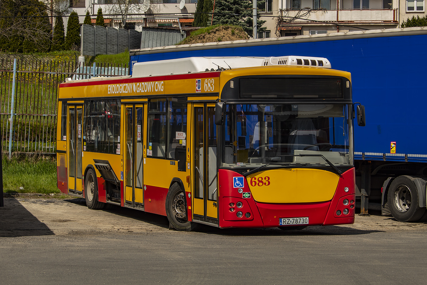 Jelcz M121M/4 CNG #683
