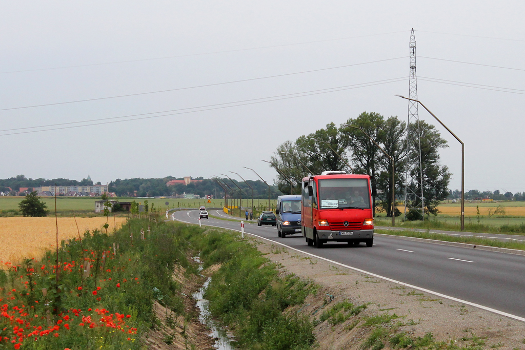 Mercedes-Benz 814D / Vehixel Mediano 32 #DWR 7527A