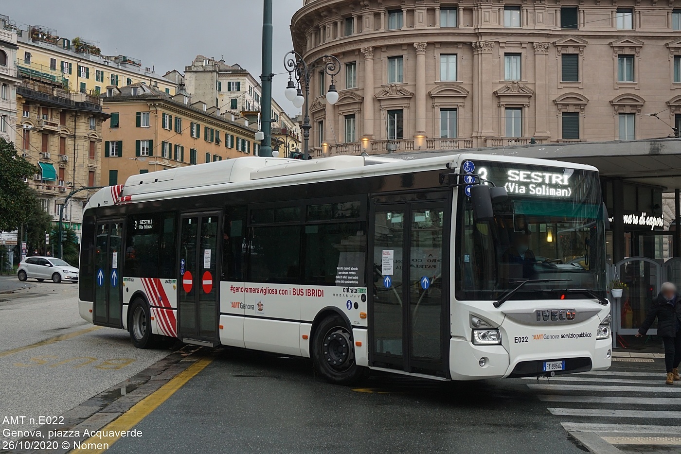 Iveco Urbanway 12 Hybrid #E022