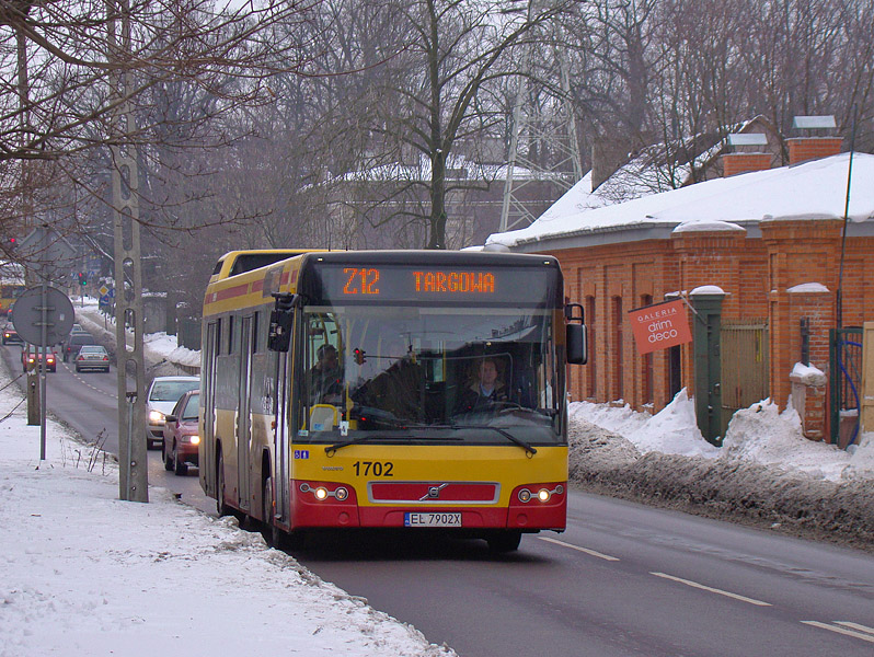 Volvo 7700 #1702