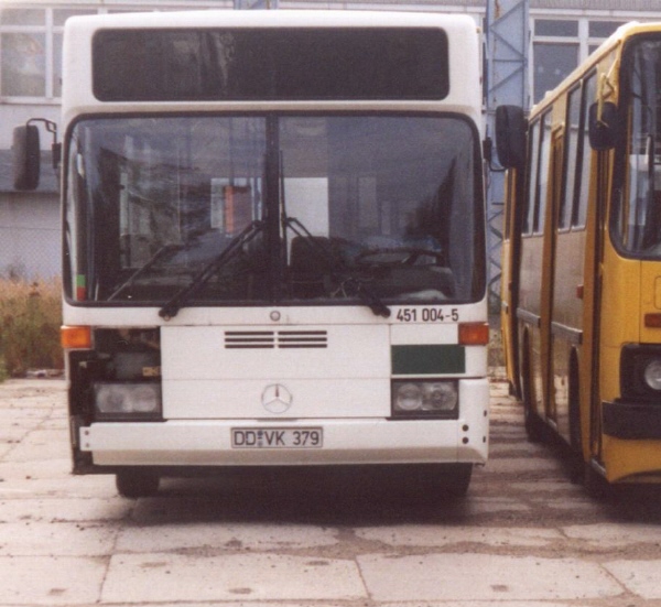 Mercedes-Benz O405 #451 004-5