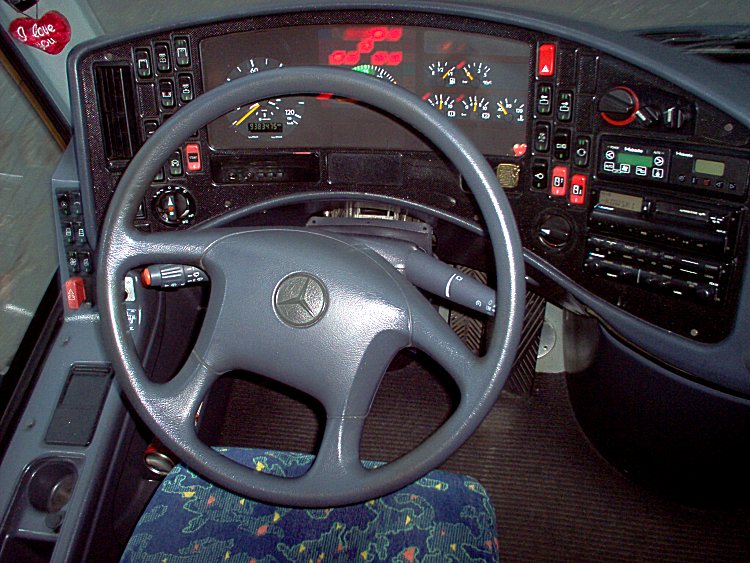 Mercedes-Benz O350-15RHD #WZH 358H